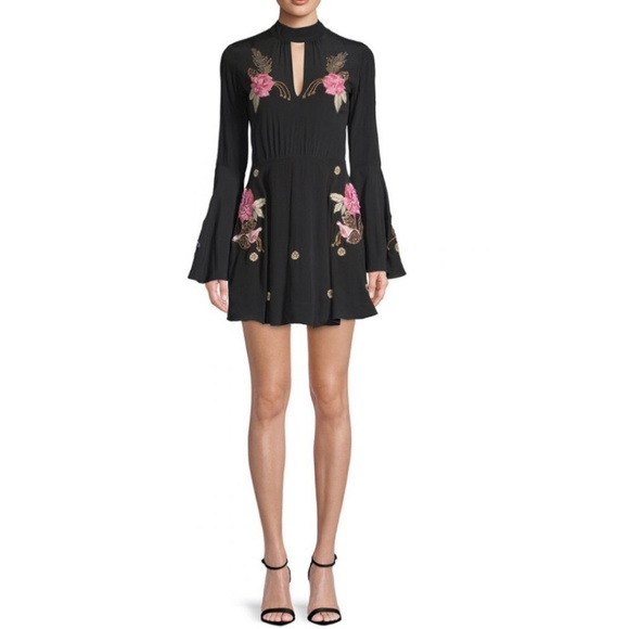 Millie Mackintosh Dresses & Skirts - Millie Mackintosh Rose Embroidery Flare Dress